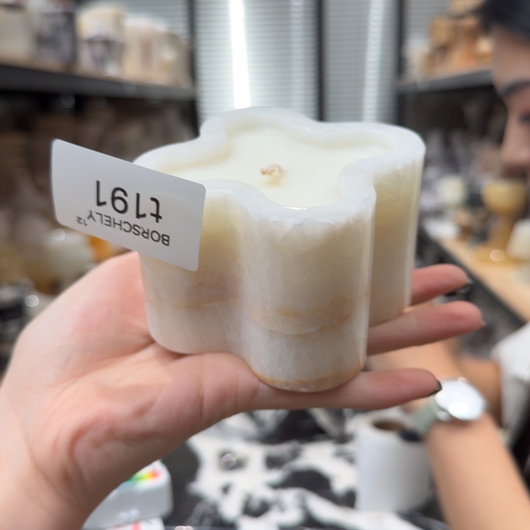 大理石t191。   两个亿。        