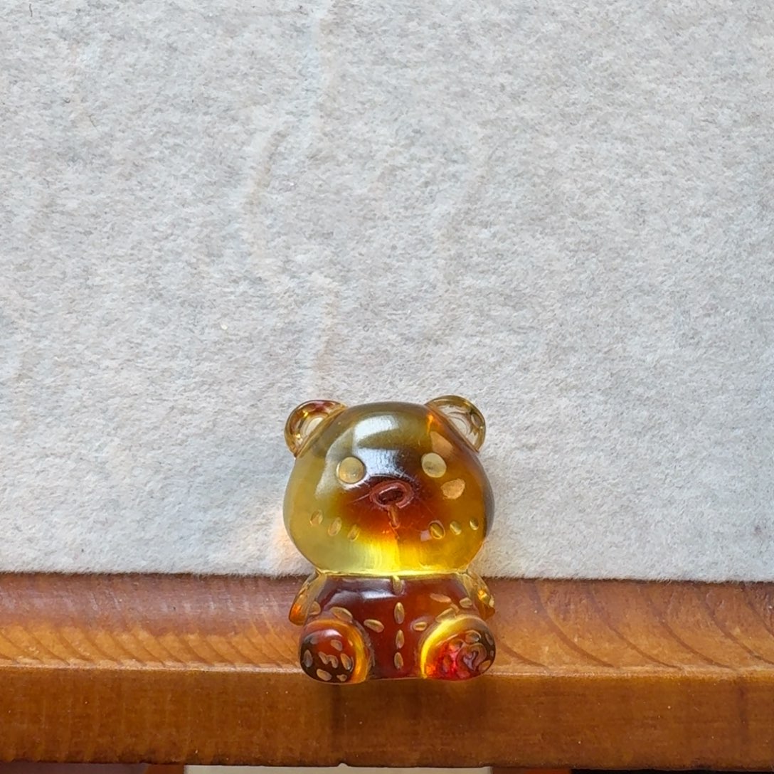 琥珀裸石未镶嵌琥珀