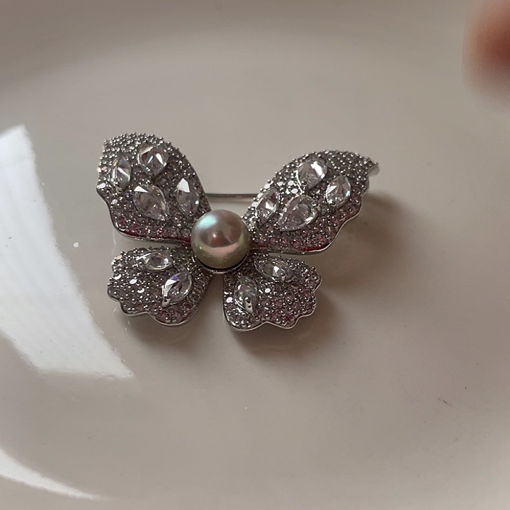 未镶嵌海水珍珠胸饰