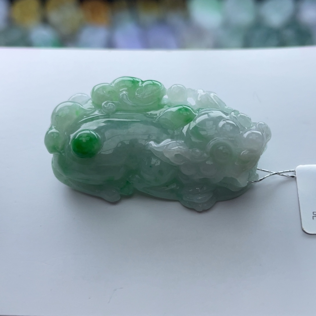 翡翠颈饰未镶嵌貔貅