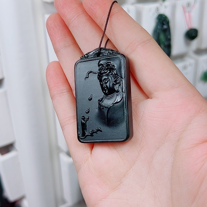 蛇纹石玉合金颈饰