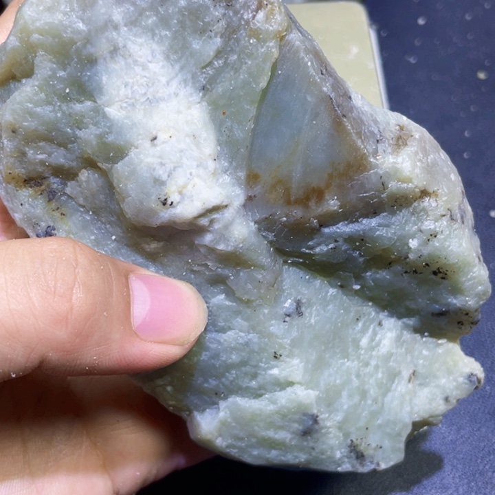 未镶嵌和田玉珠宝半成品