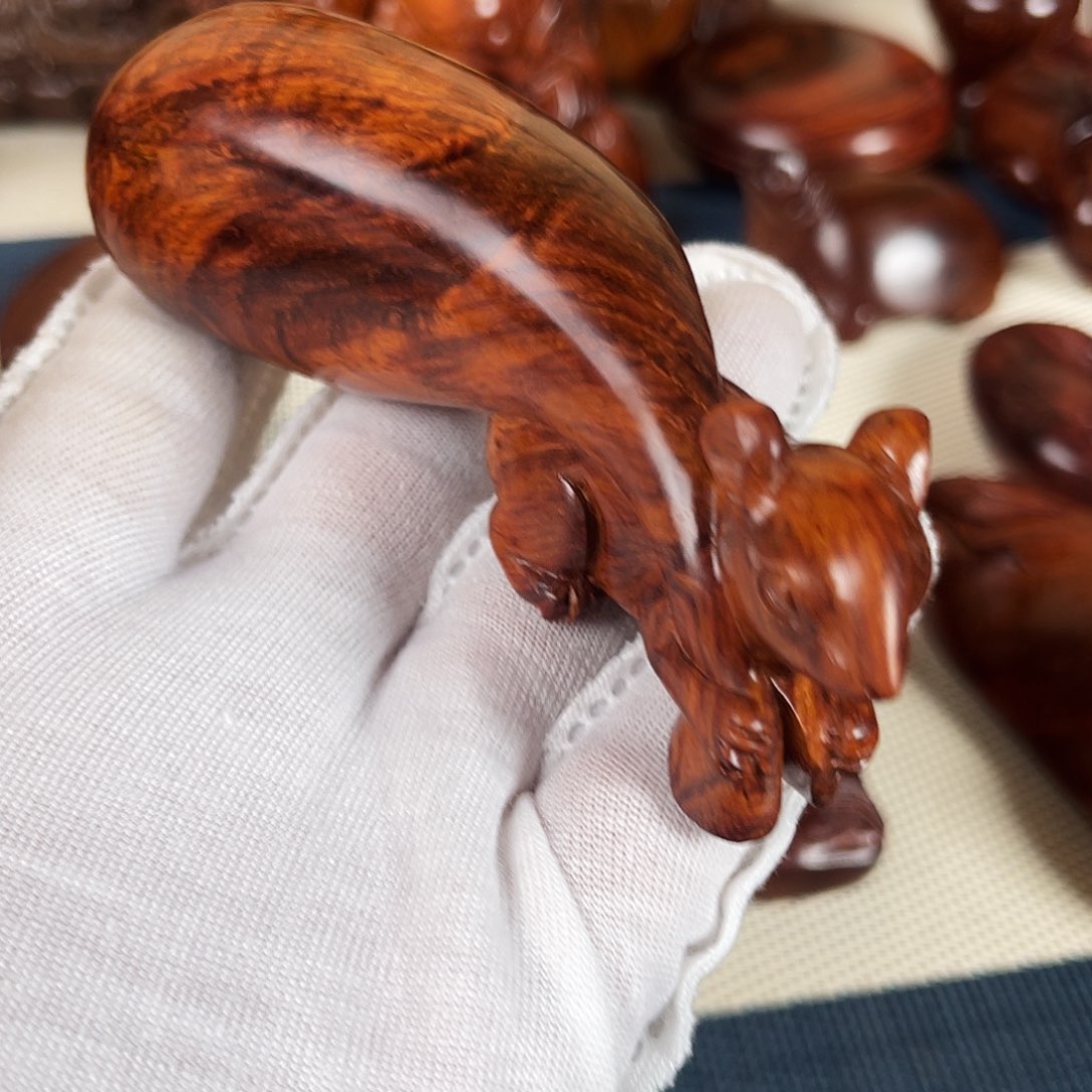 黄花梨/降香黄檀把件摆件