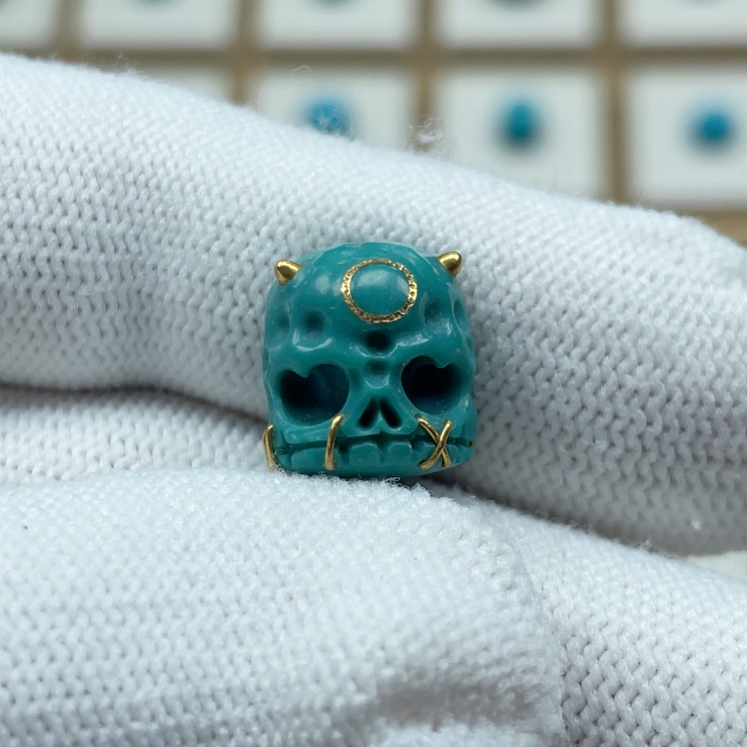 绿松石珠宝奇石18K金镶嵌