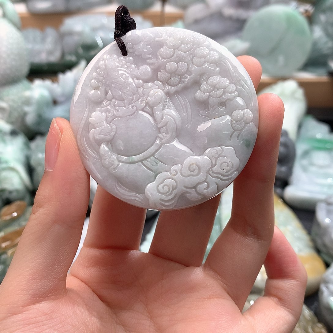 吊坠(不含链)未镶嵌翡翠