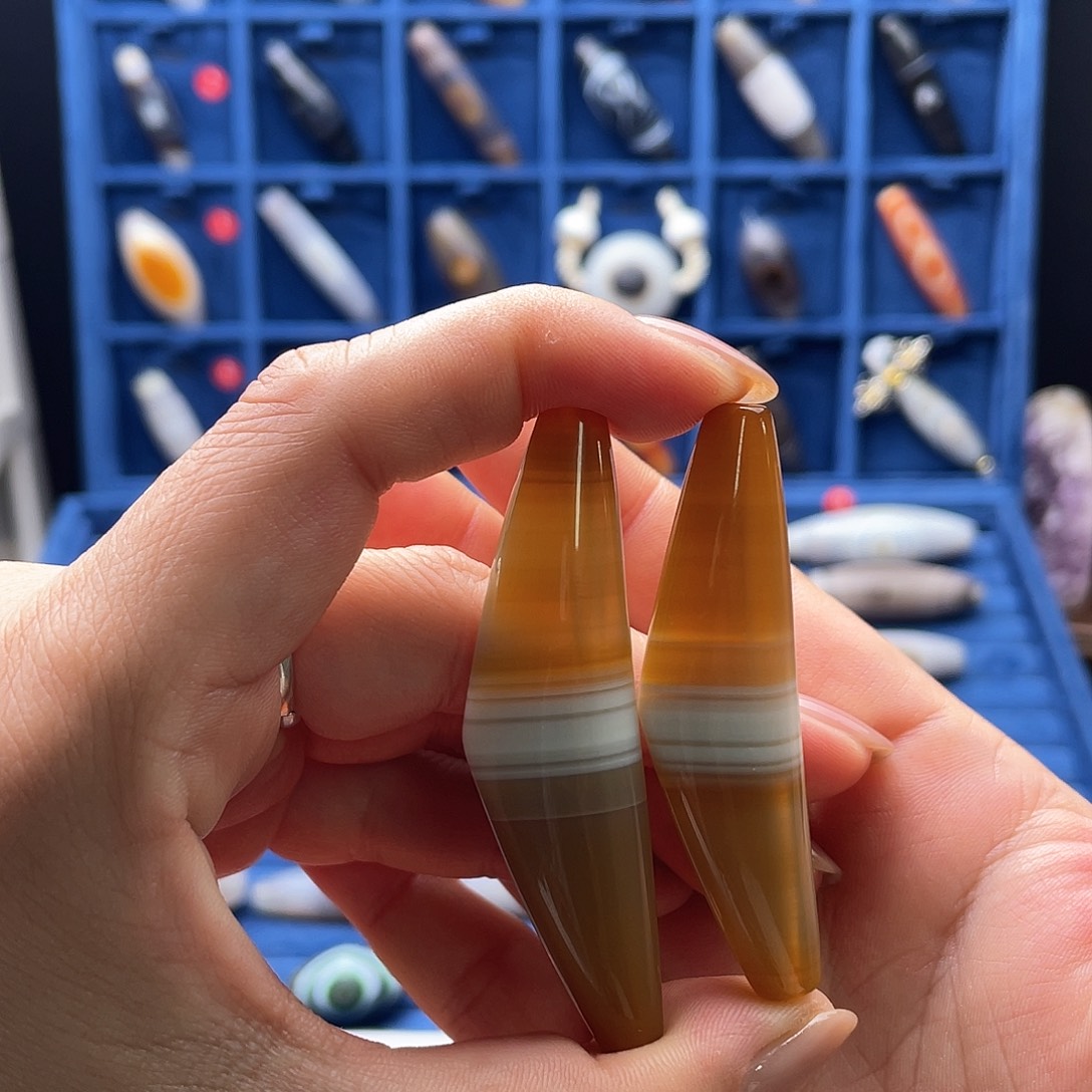 星***痕玛瑙/玉髓未镶嵌珠宝半成品