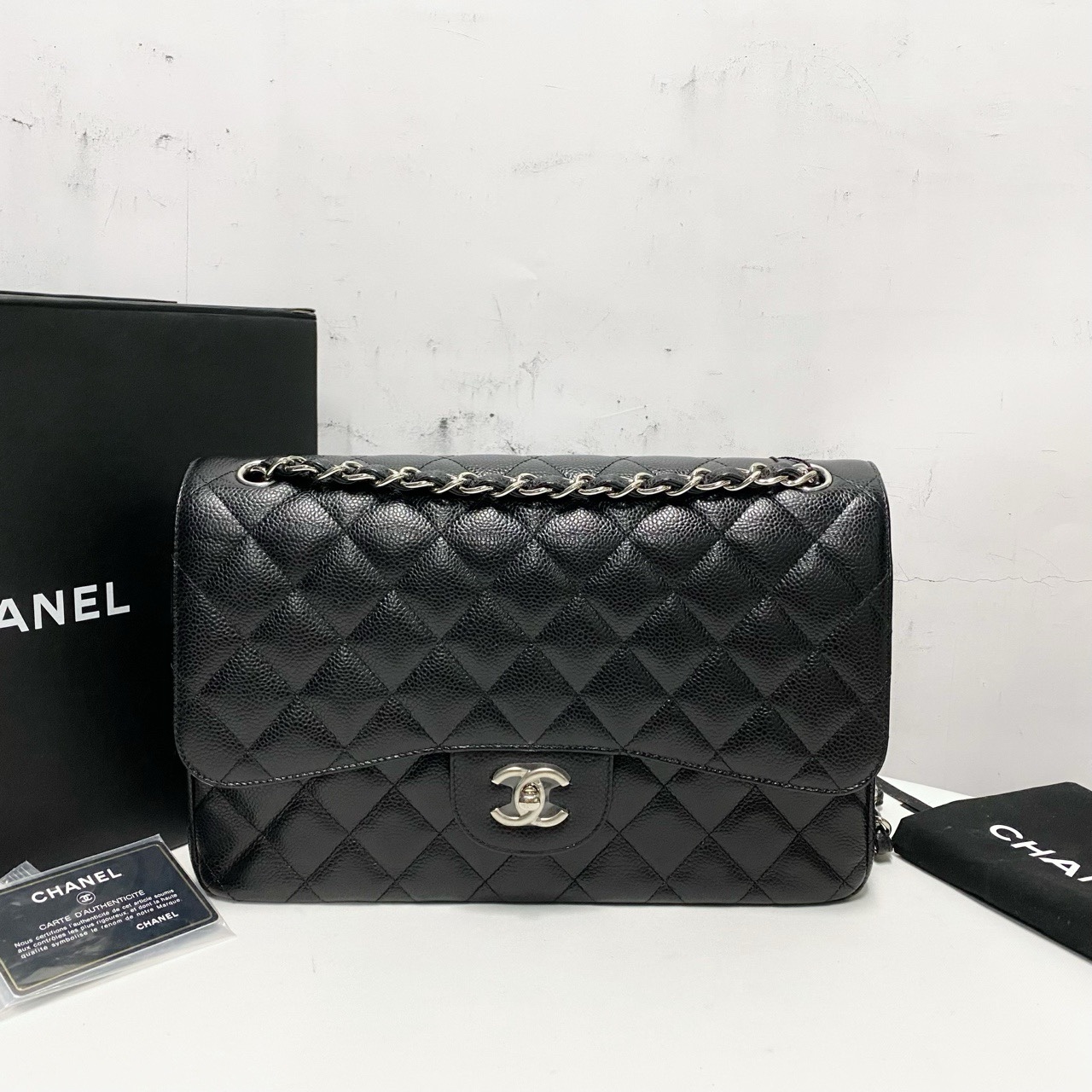99新 Chanel/香奈儿    香奈儿黑银Jumbo有卡21开