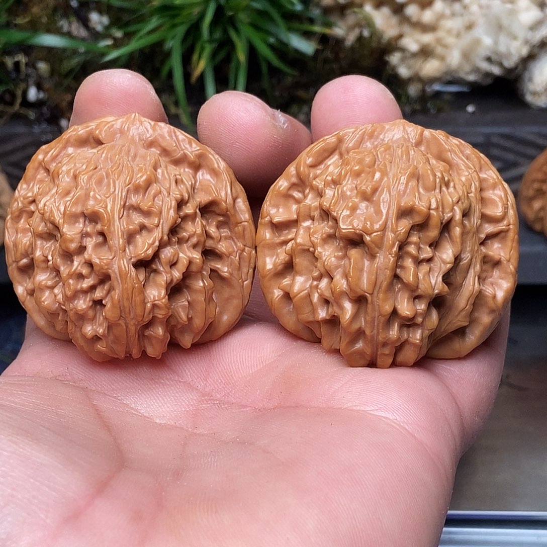 文玩核桃把件四组楼46