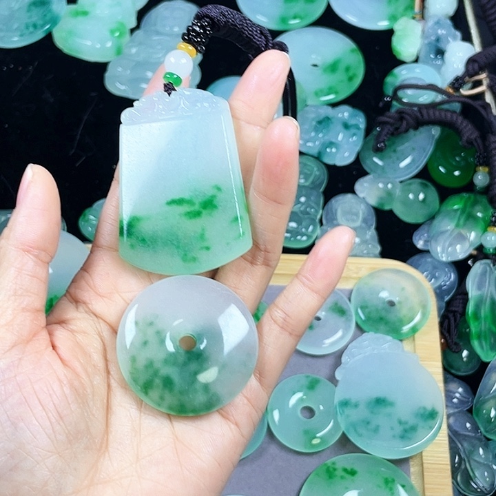 暗***)翡翠未镶嵌颈饰吊坠2