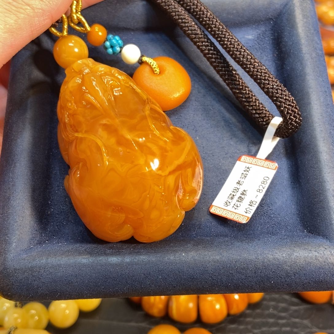 蜜蜡颈饰未镶嵌蜜蜡