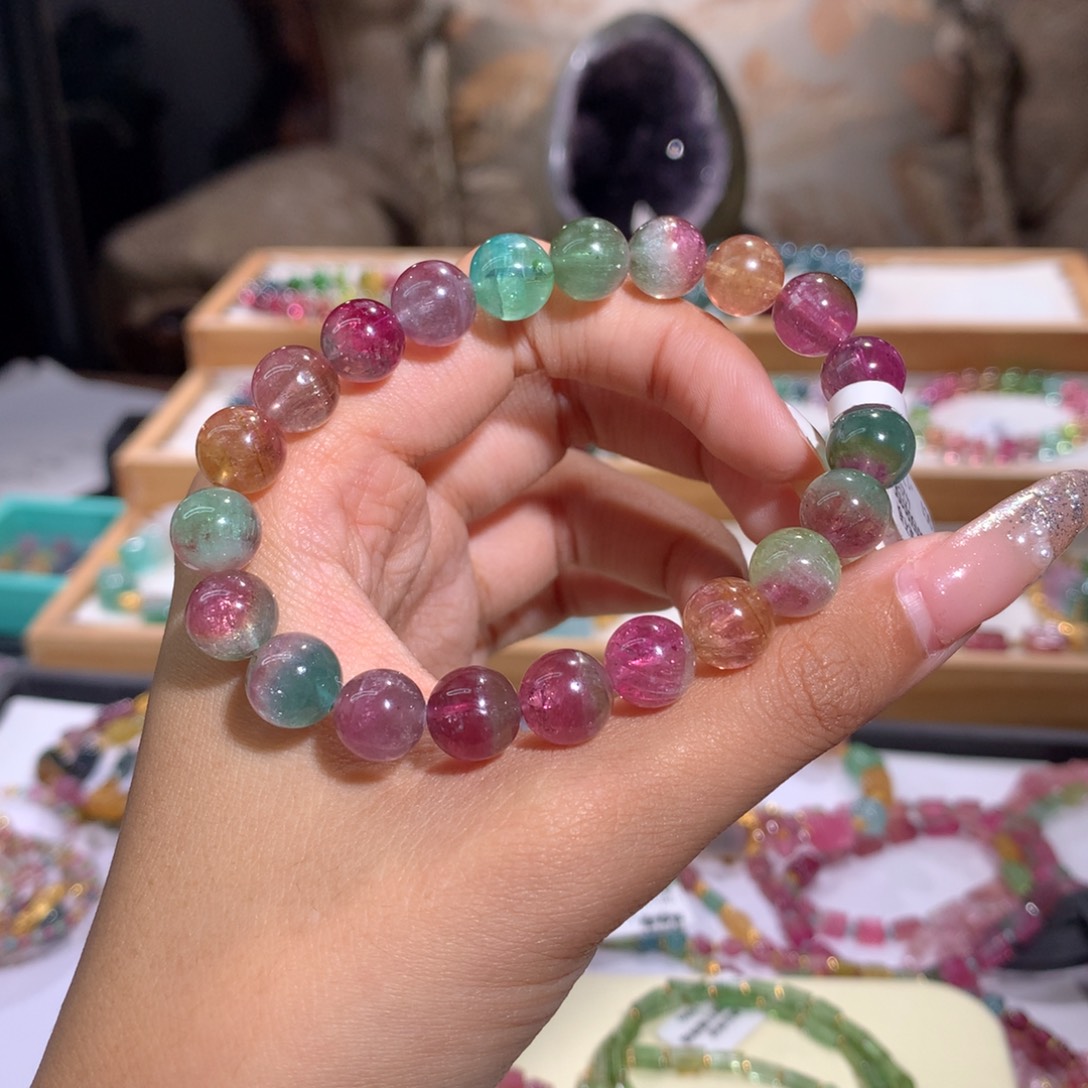 未镶嵌多样性发货其一碧玺