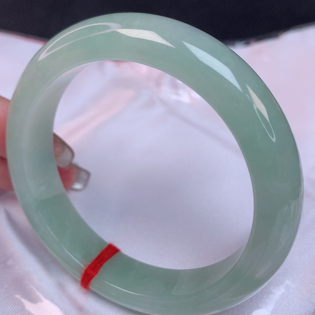 翡翠手镯未镶嵌57 翡翠手镯