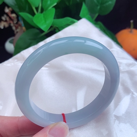 翡翠手镯未镶嵌   正圈55-56