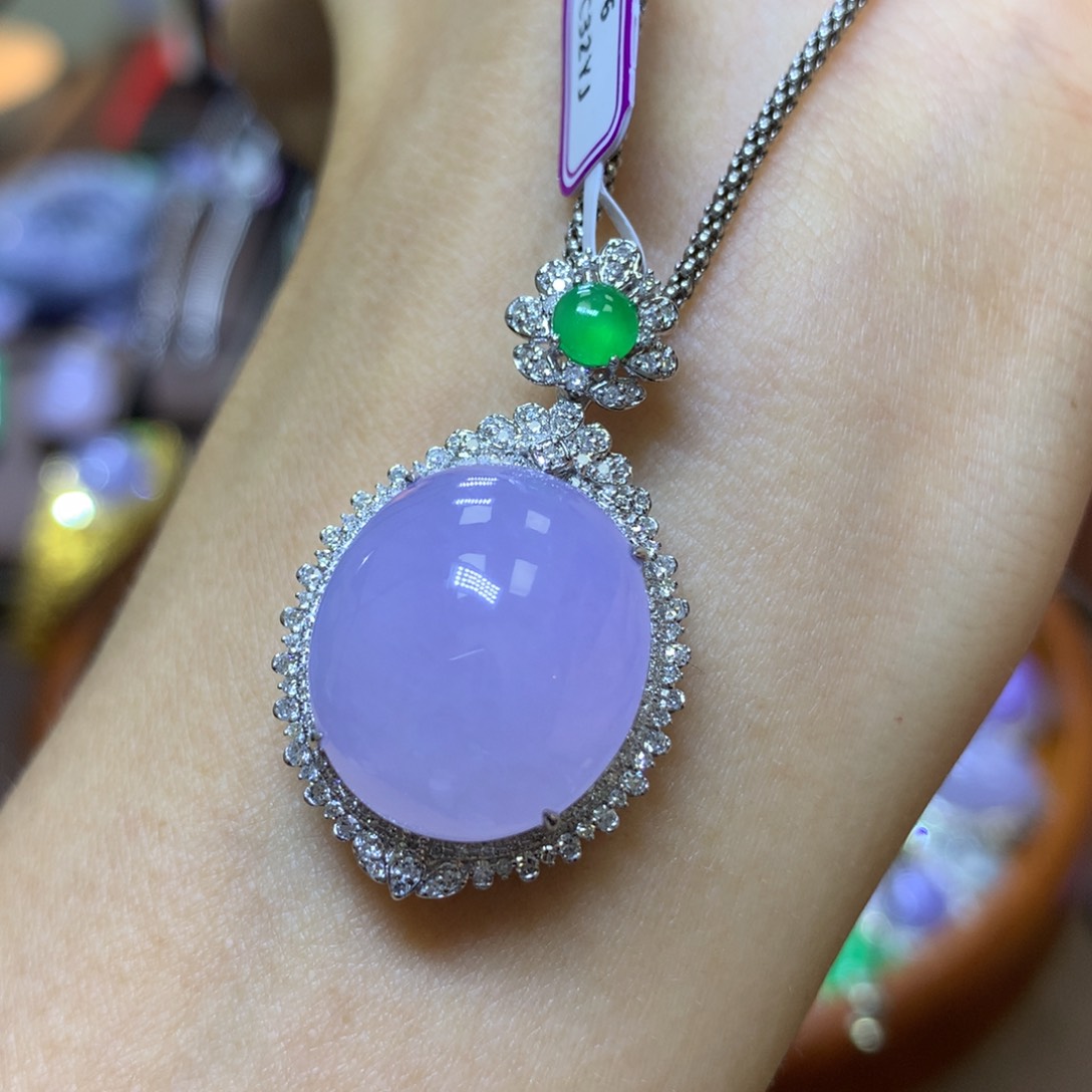 【闪购商品】翡翠颈饰18K金镶嵌翡翠