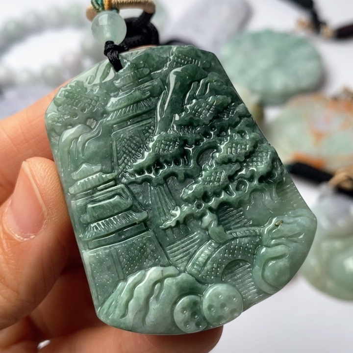 翡翠未镶嵌颈饰翡翠