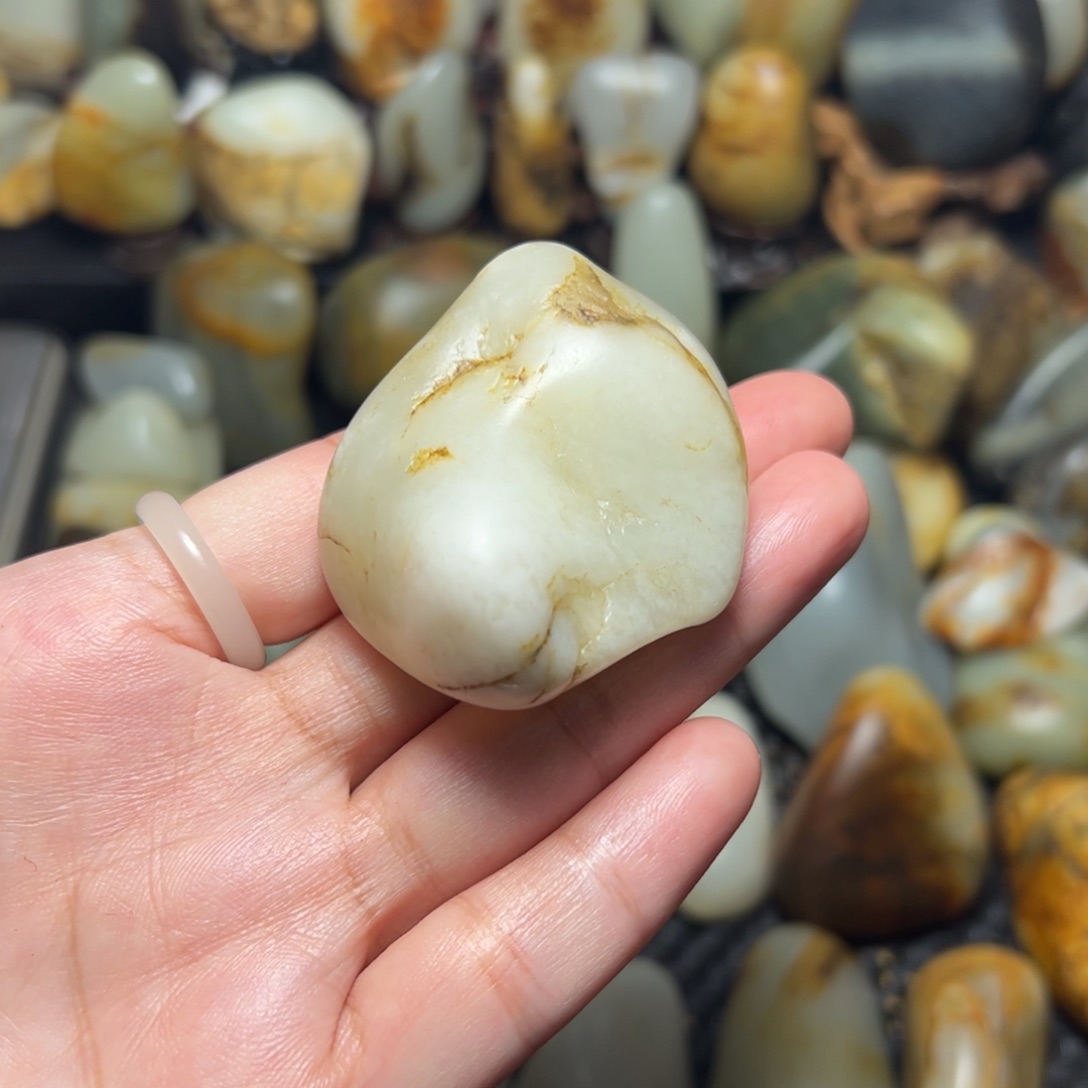 和田玉（青玉）25未镶嵌