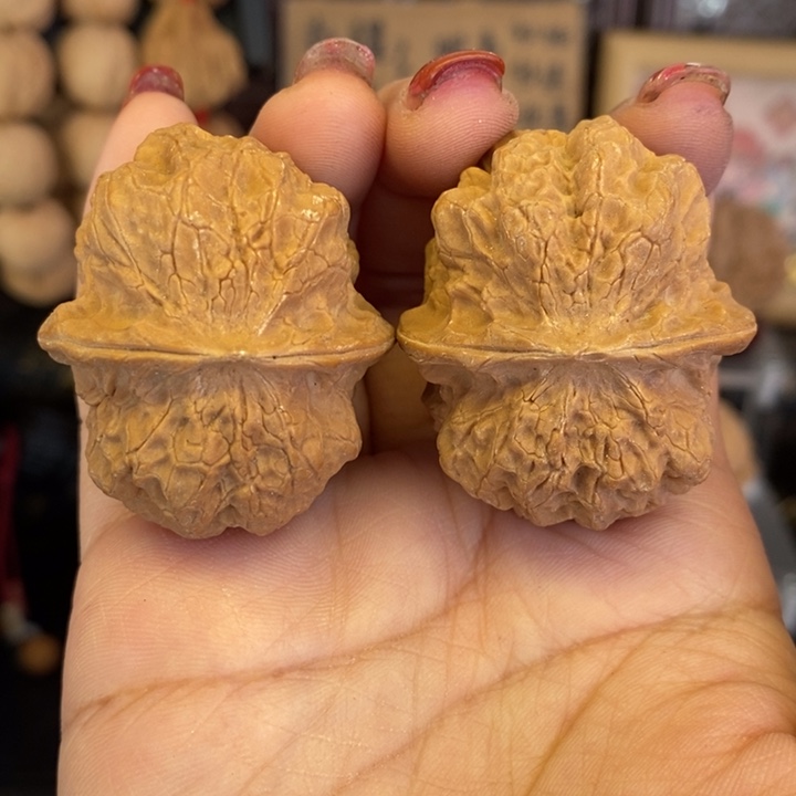 吊坠文玩核桃31包罗万象有沙眼不退不换