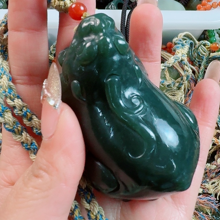 和田玉挂件未镶嵌