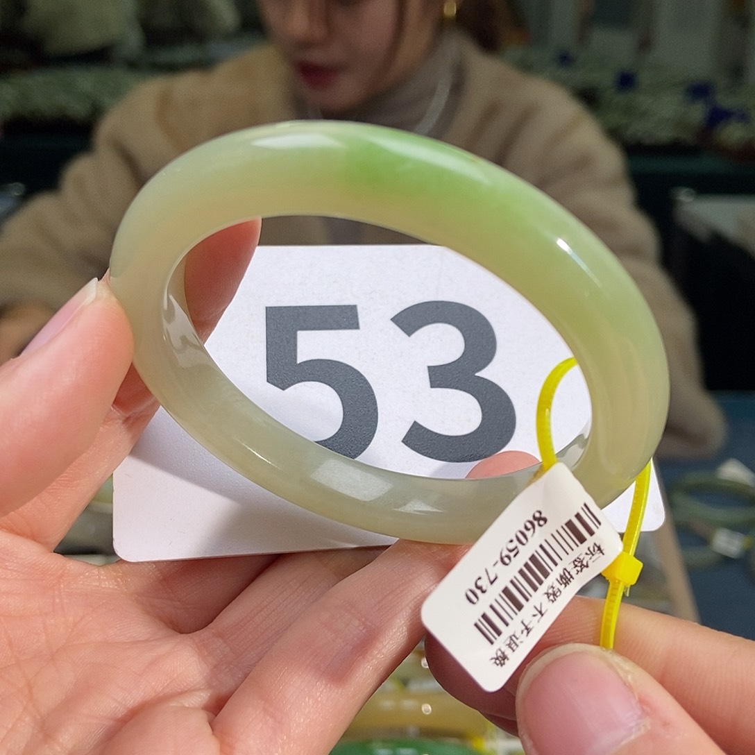 和田玉（翠青玉）手镯未镶嵌