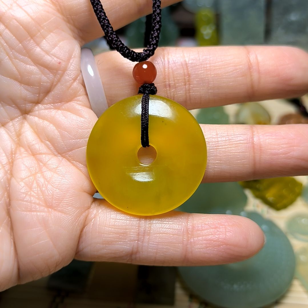 岫玉未镶嵌吊坠(不含链)