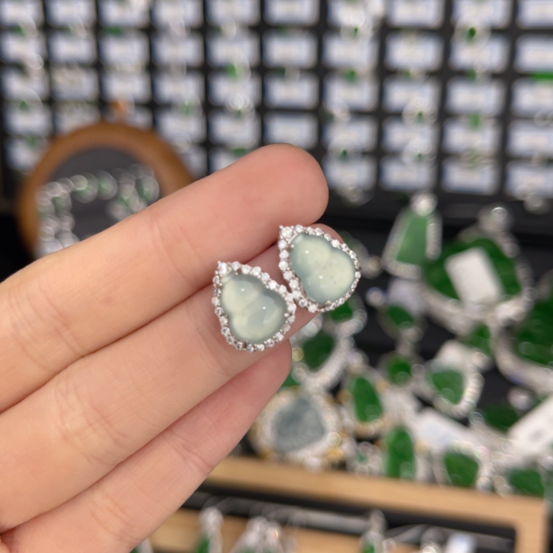 翡翠戒指银S925镶嵌翡翠耳钉