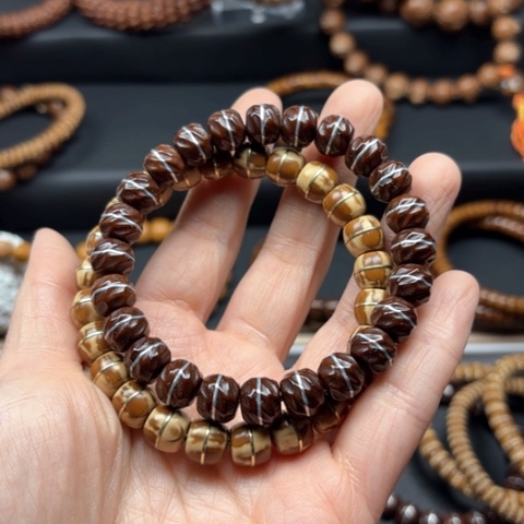 【闪购商品】菩提紫金鼠手串两条