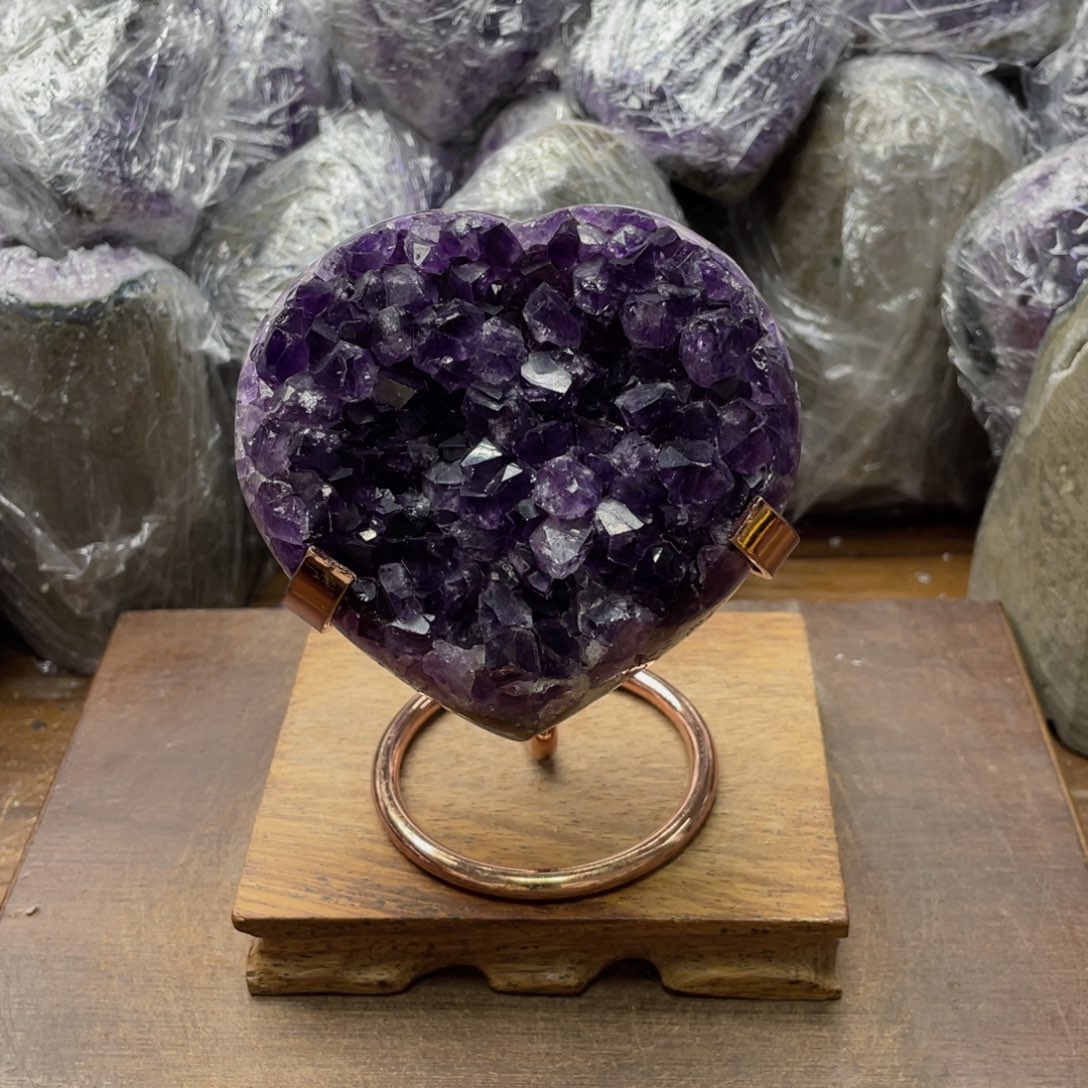紫晶未镶嵌摆件紫晶