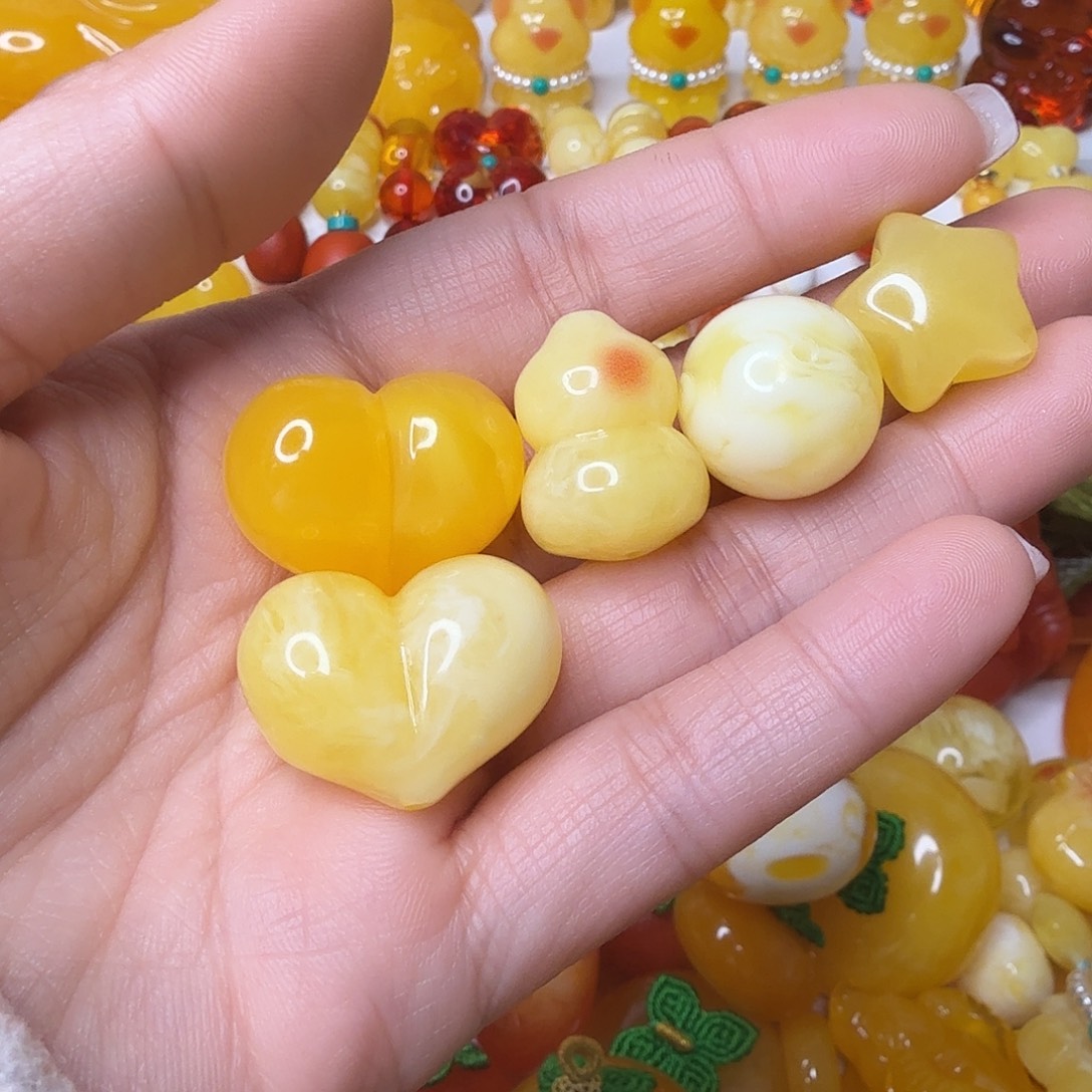 焕***丶非金属各种单颗配饰