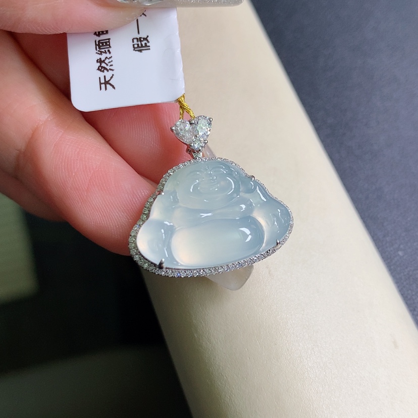 【闪购商品】翡翠颈饰18K金镶嵌佛公