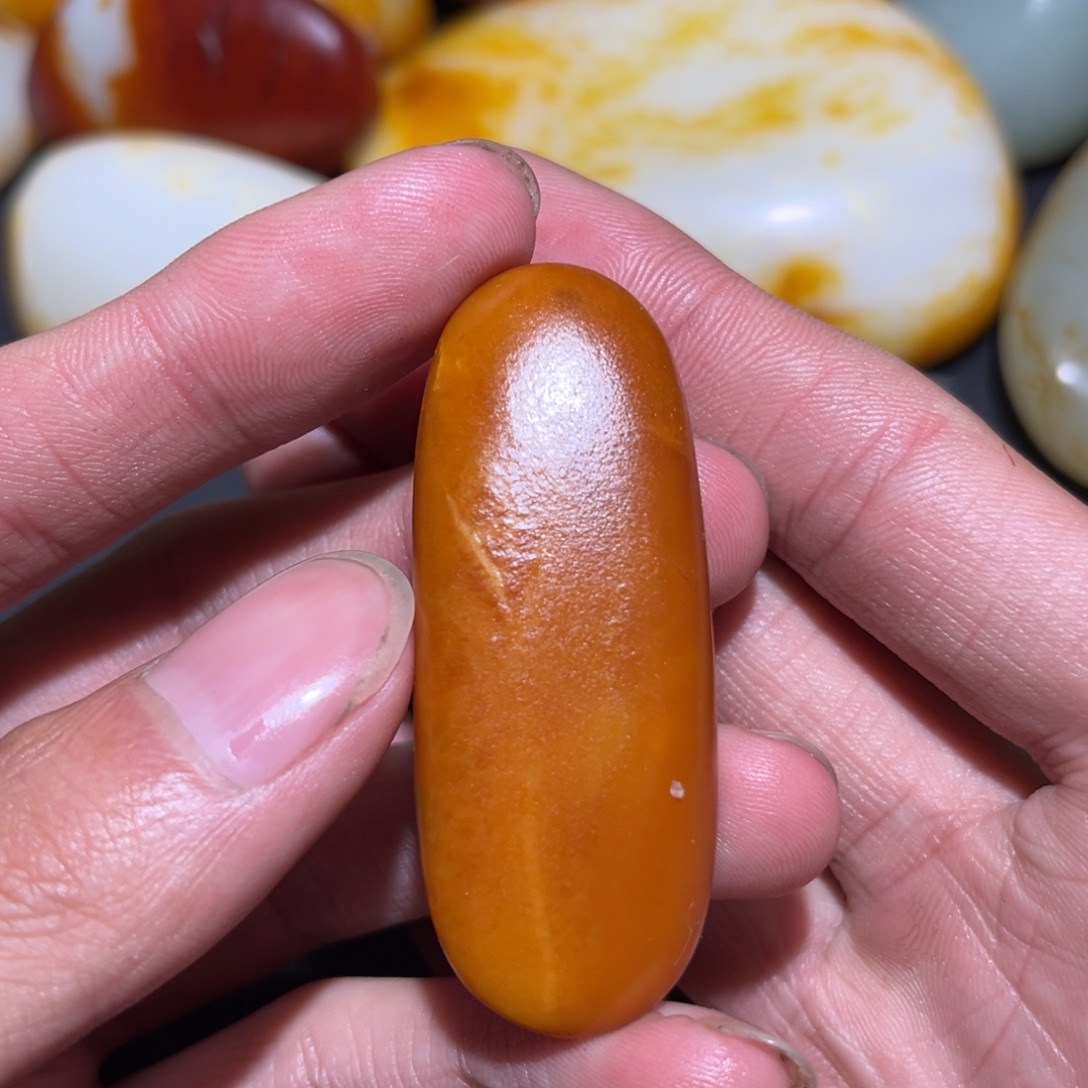 和田玉未镶嵌珠宝奇石