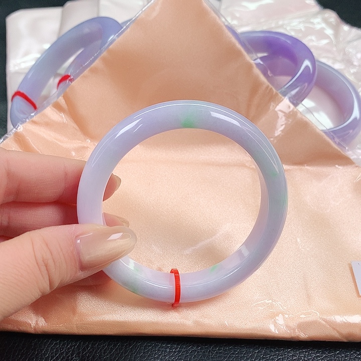 未镶嵌手镯翡翠8409c cv v b