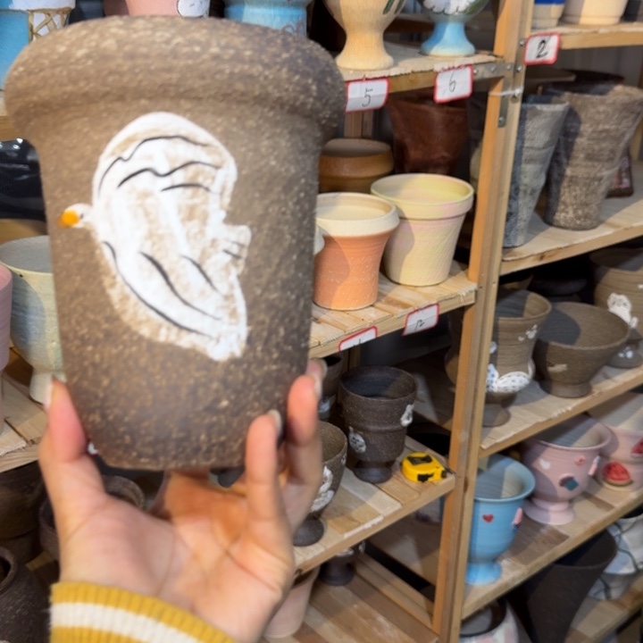 景德镇桌面陶瓷花盆