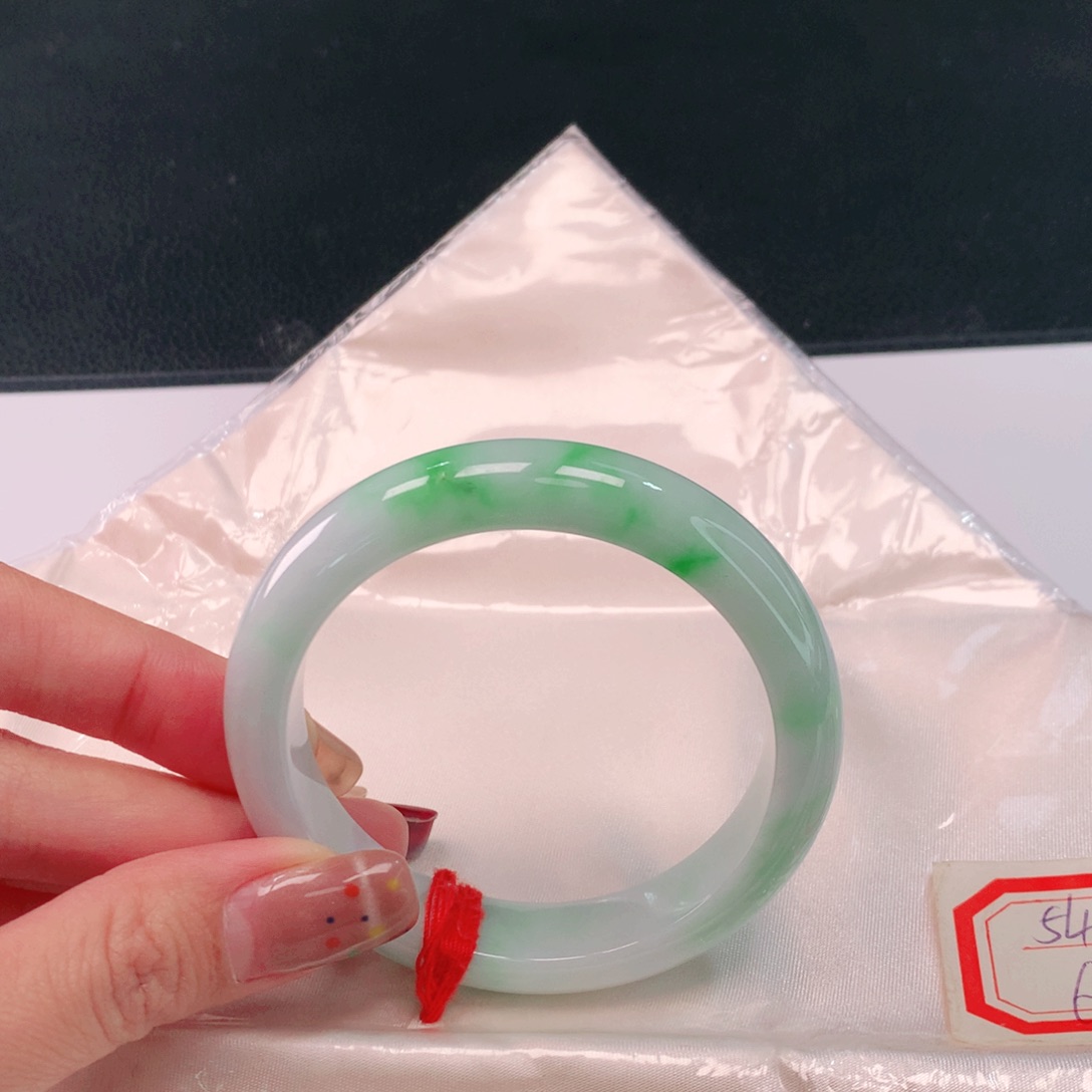 未镶嵌手镯翡翠011