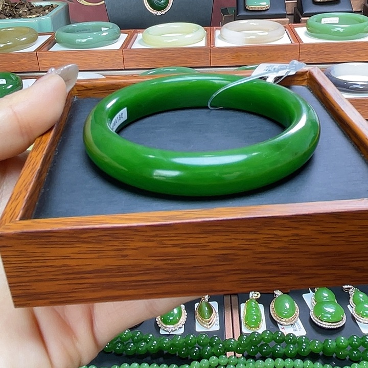 和田玉手镯53未镶嵌