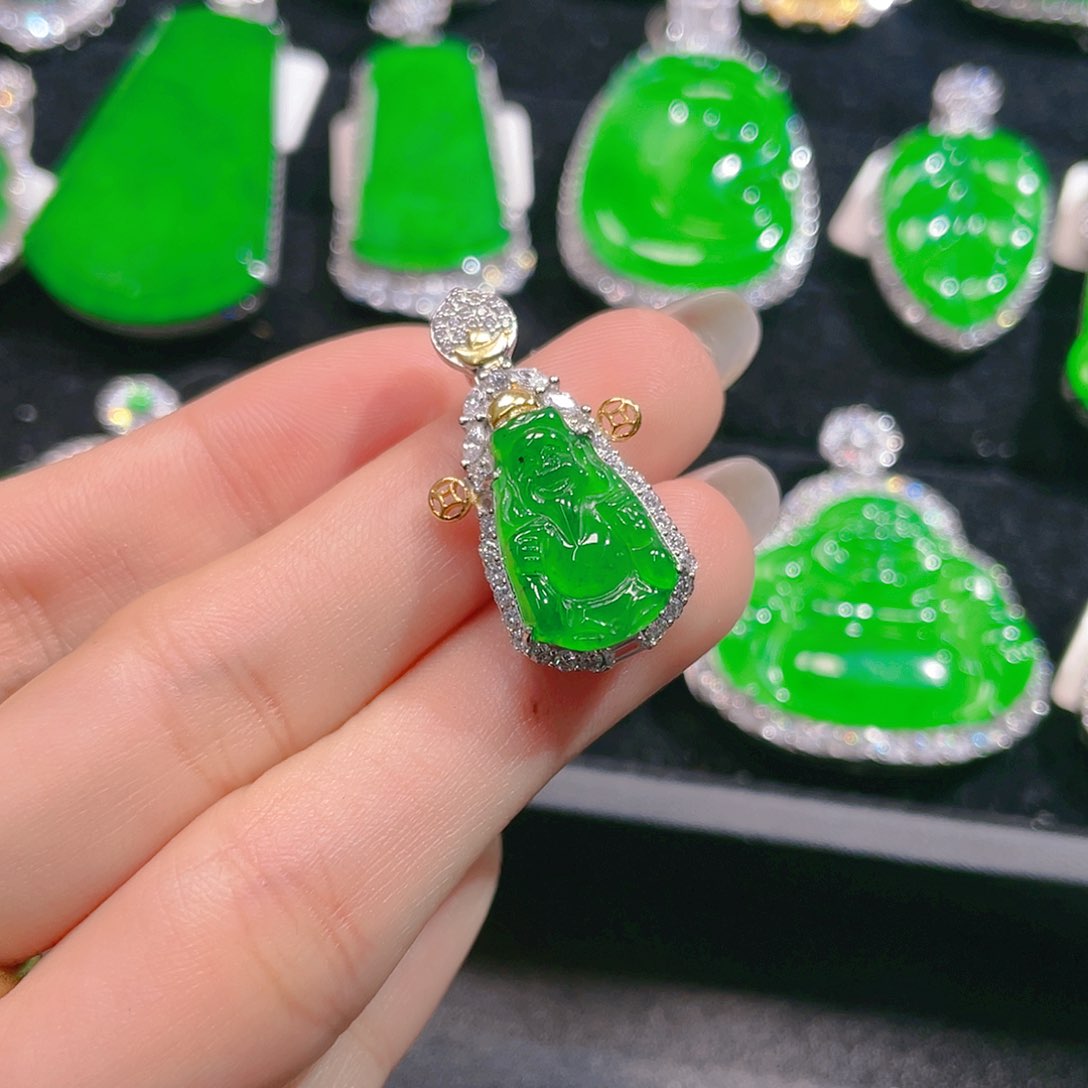 翡翠吊坠(不含链)未镶嵌