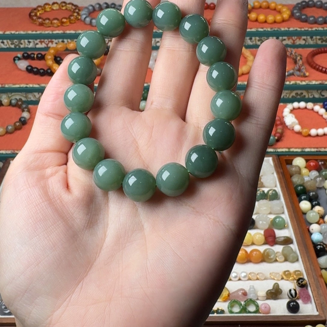 和田玉未镶嵌手链