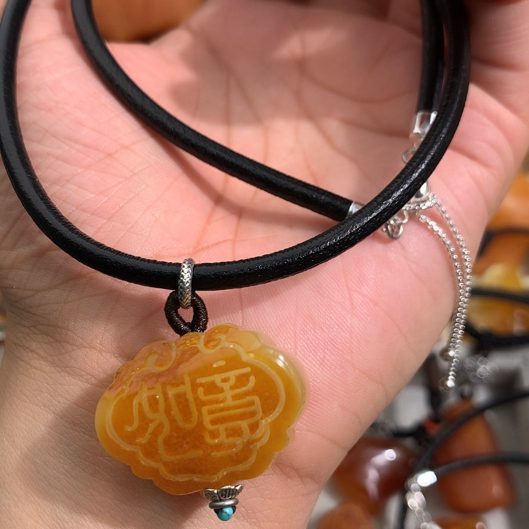 蜜蜡裸石未镶嵌普****栈你