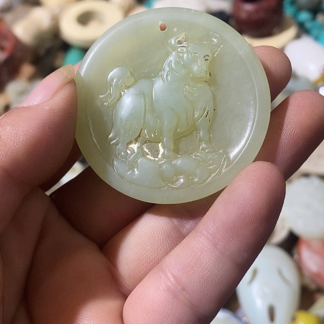 和田玉（糖玉）未镶嵌挂件