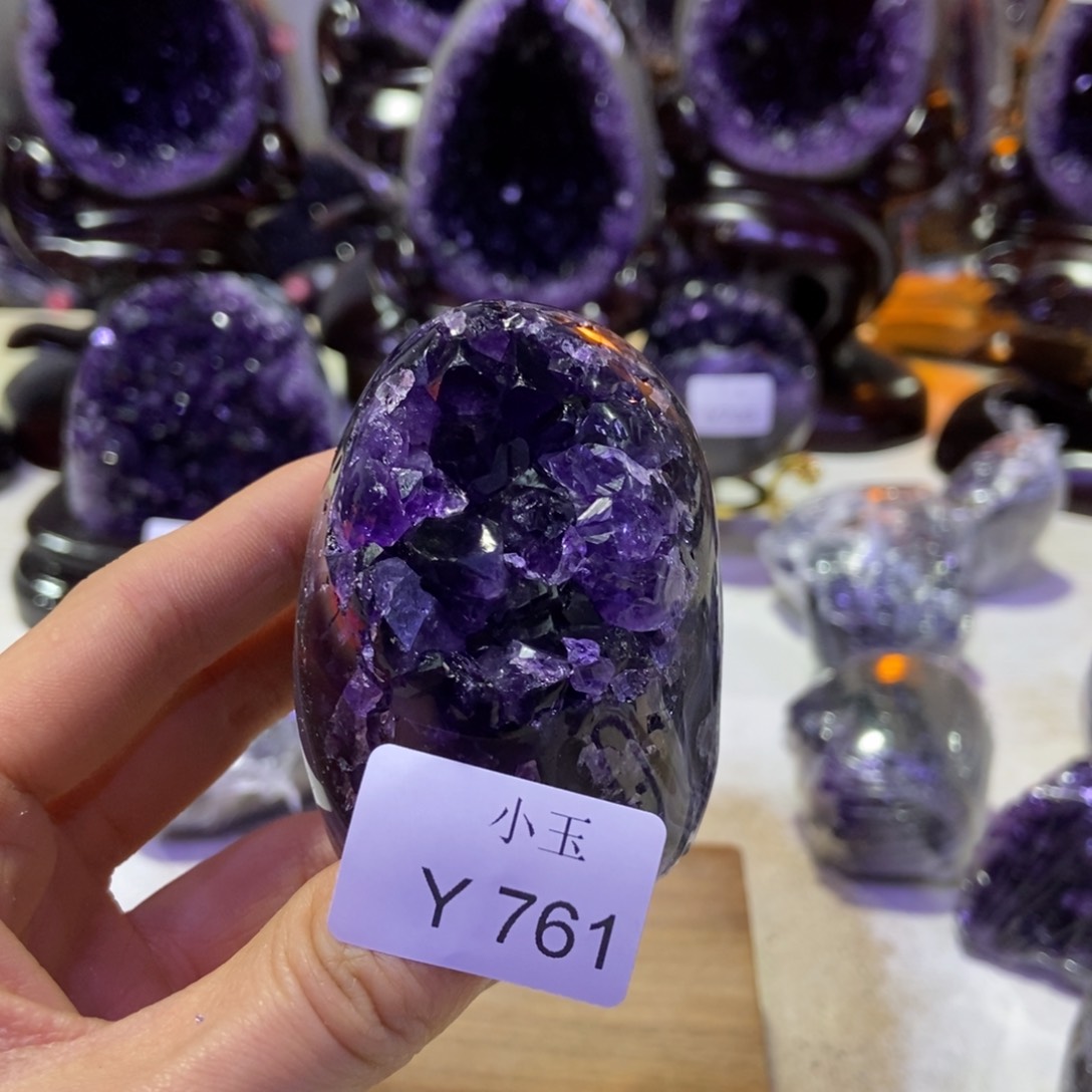 水晶摆件未镶嵌摆件