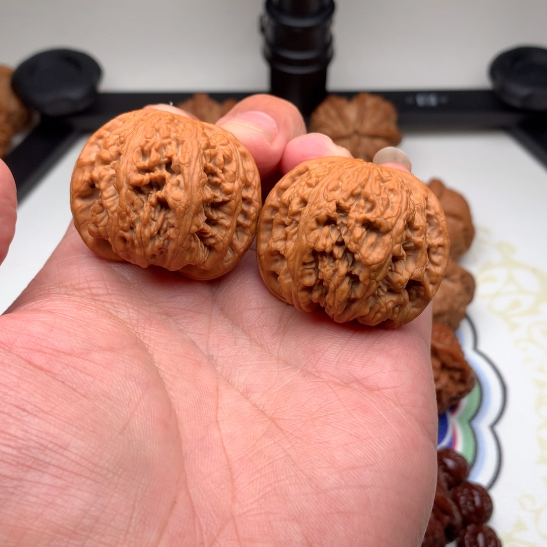 文玩核桃把件粗筋41