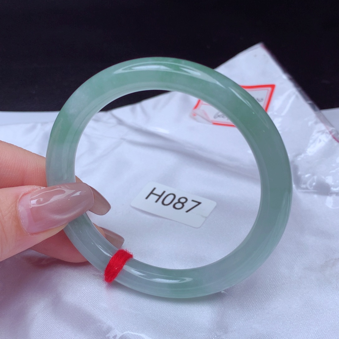 翡翠手镯未镶嵌手镯56