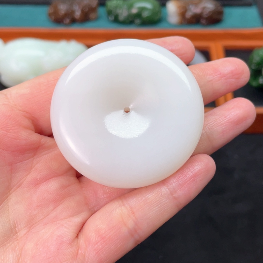 和田玉把件未镶嵌