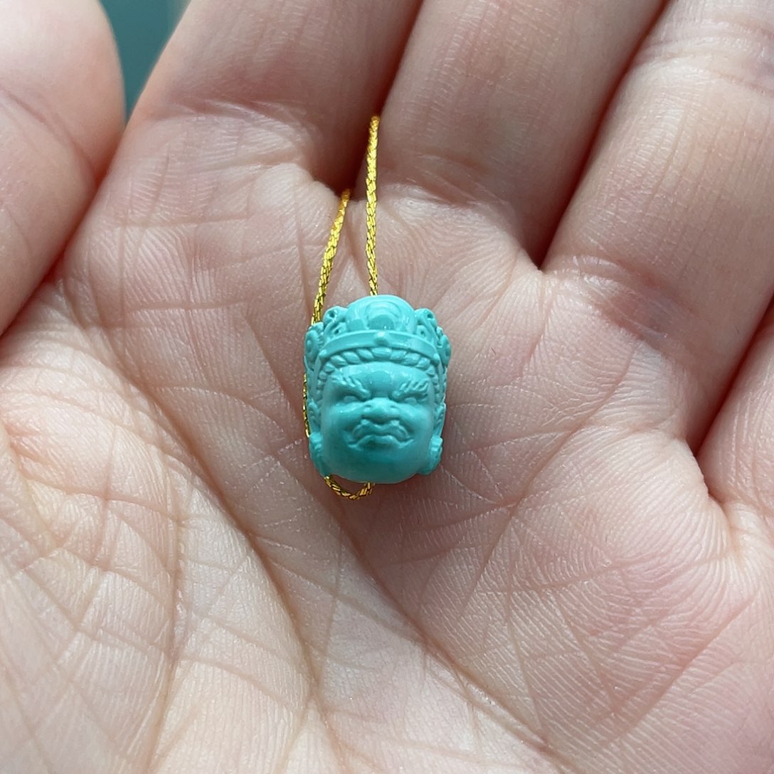 绿松石颈饰未镶嵌