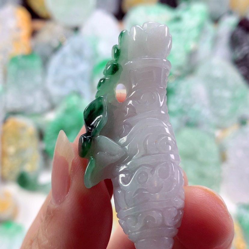 【闪购商品】翡翠吊坠(不含链)未镶嵌