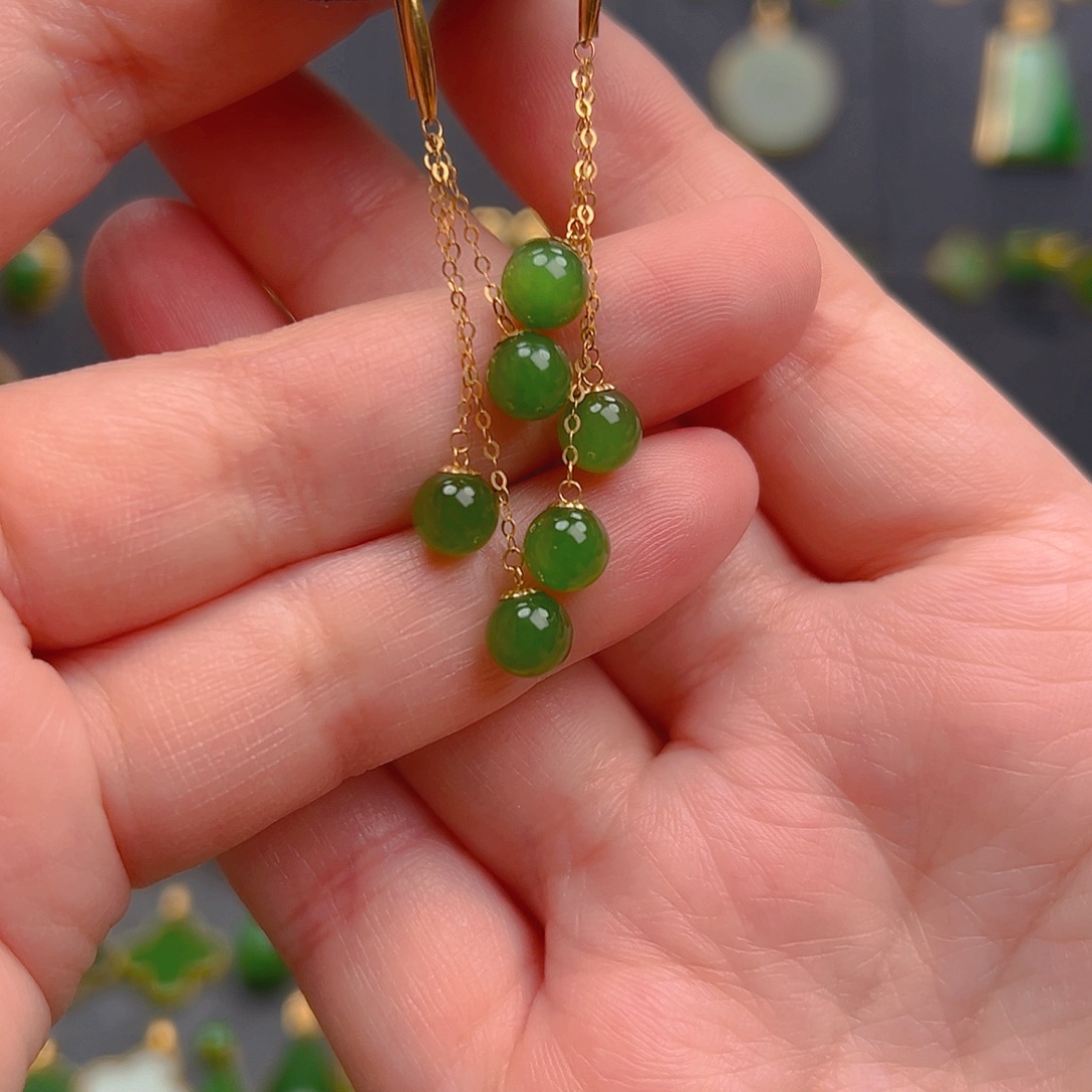 和田玉18K金镶嵌耳饰