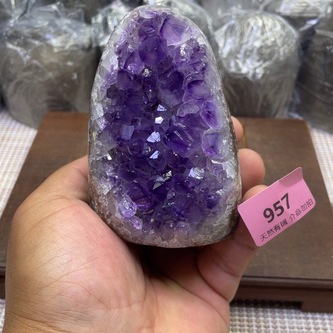 未镶嵌水晶大型摆件（非配饰）