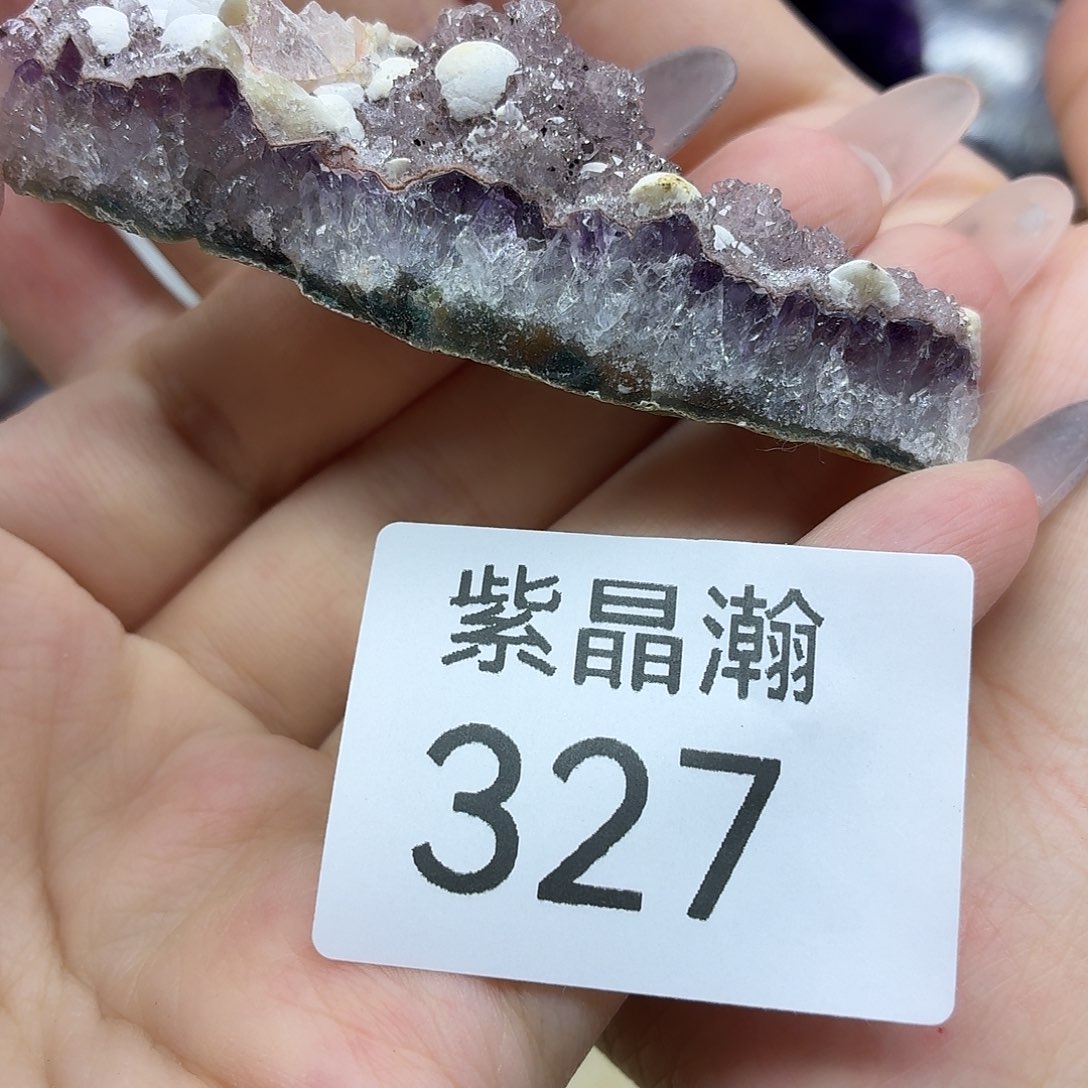 未镶嵌水晶大型摆件（非配饰）