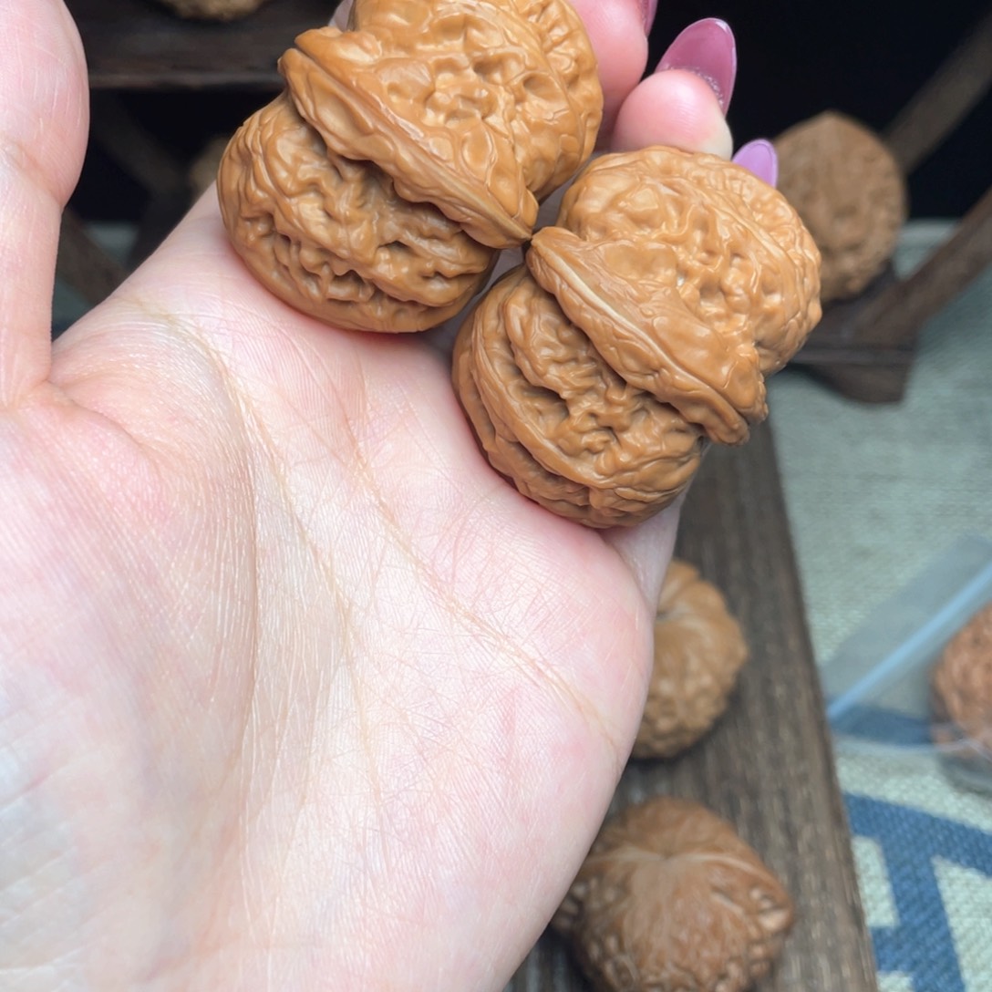 文玩核桃把件哪*46元宝