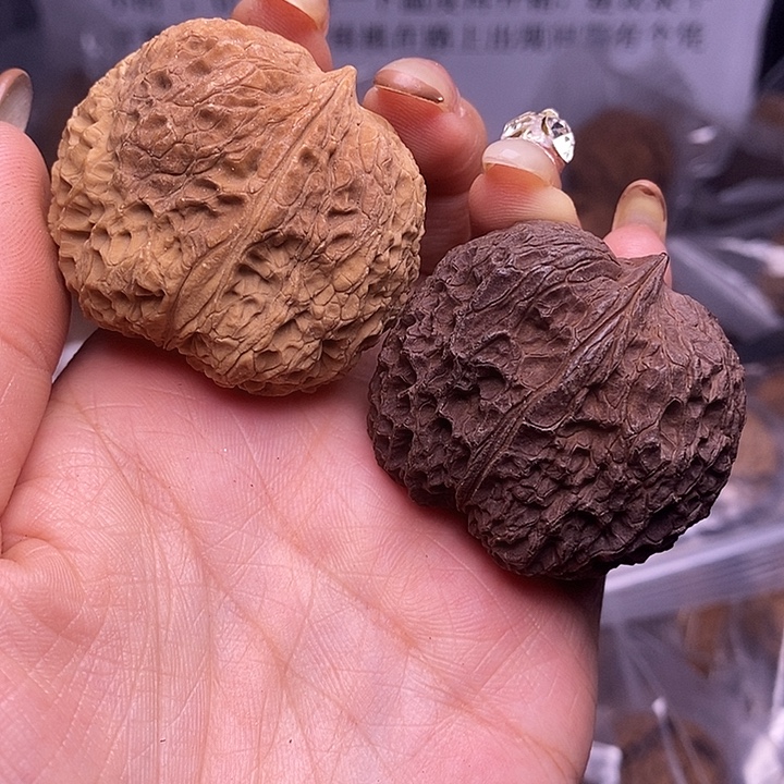 核桃云南野生铁核桃26号43mm