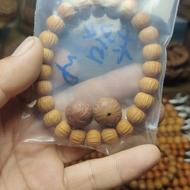 橙***黑猴头核桃吊坠猴头手串